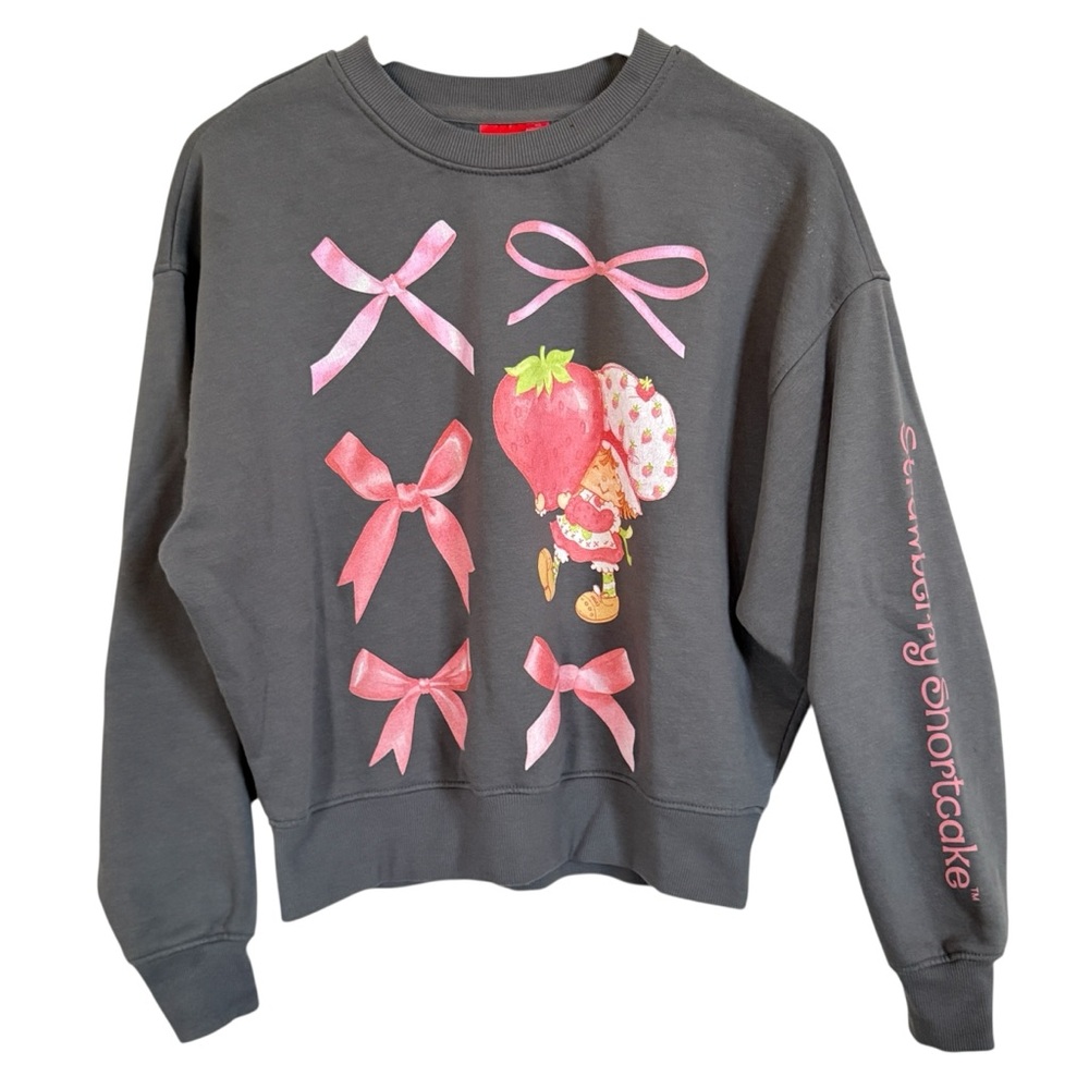 Strawberry Shortcake Sweatshirt with Bows – Retro Graphic Pullover – Size XS - Picture 2 of 12